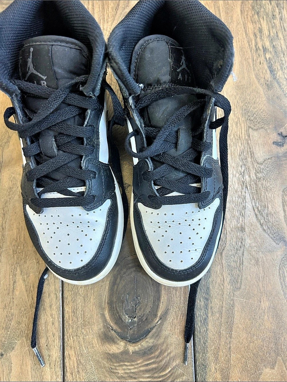 Jordan Air Jordan 1 Mid High Top Sneakers Black & White US 3.5Y